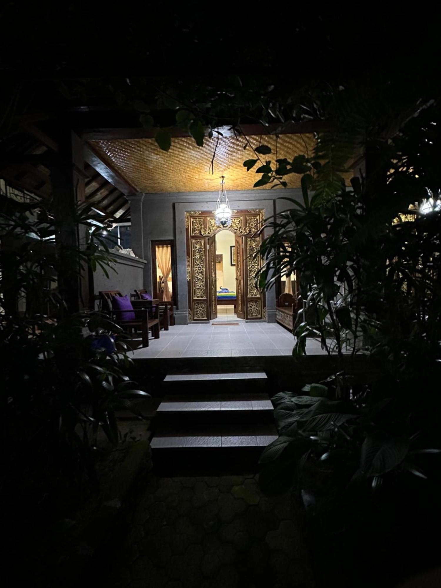 Nirvana Pension Ubud Eksteriør bilde